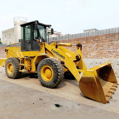 找二手小鏟車 30裝載機(jī) 柳工833九成新轉(zhuǎn)讓 個(gè)人CLG833出售信息