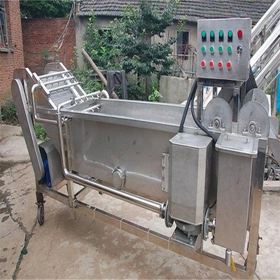洗菜氣泡清洗機(jī) 紅薯土豆噴淋式果蔬清洗機(jī) 全自動蘋果橘子清洗機(jī)