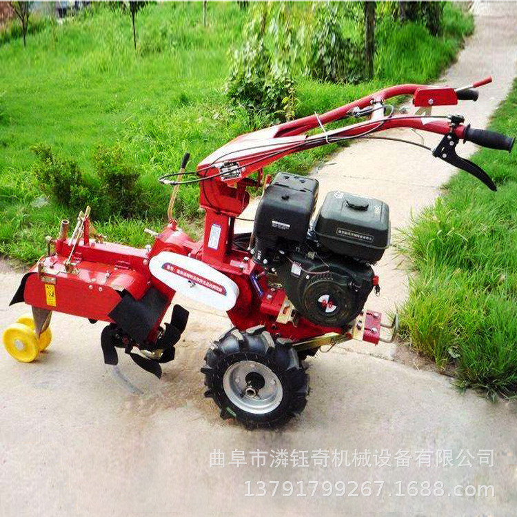 自走式開溝機.jpg