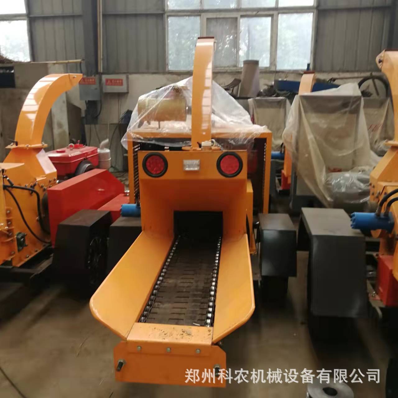 柴油機(jī)移動(dòng)式粗細(xì)樹干樹枝粉碎機(jī) 綠化樹枝垃圾粉碎機(jī) 現(xiàn)貨充足
