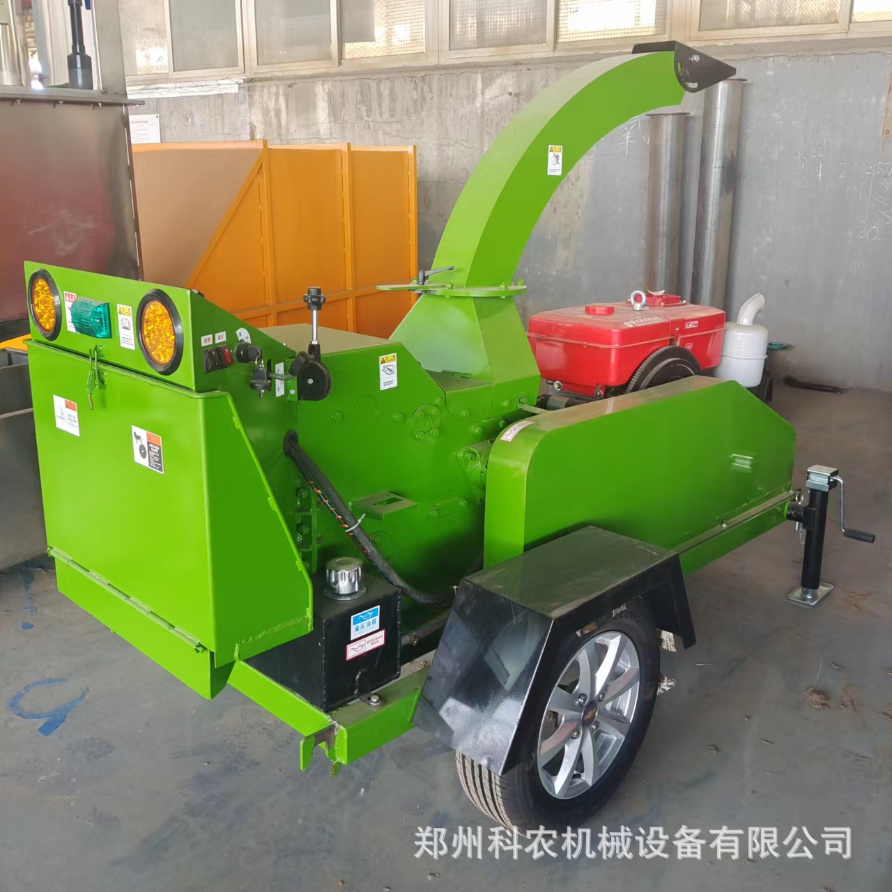 移動樹枝粉碎機(jī)