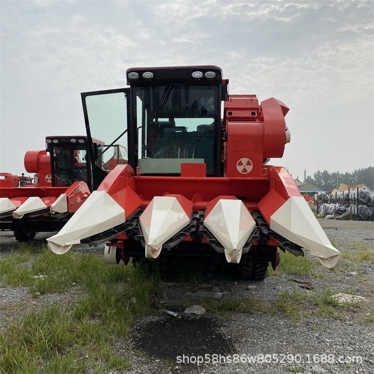 金達(dá)威收割機(jī)50馬力全時(shí)四驅(qū)山洼地4YZP-2C自走式履帶玉米收獲機(jī)