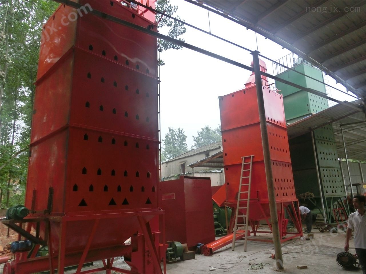 rh-20江西糧食烘干塔操作過程潤(rùn)弘機(jī)械質(zhì)牛